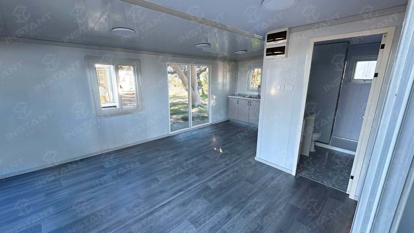30ft Expandable Container Home